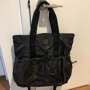 Brand new Lululemon tote